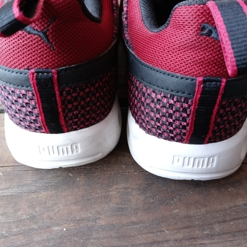 PUMA 188150-04 CARSON RUNNER MAROON BURGUNDY GARNET RED SHOES SIZE men's 12. 164